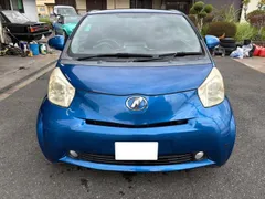 Toyota iQ
