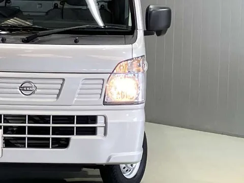 Nissan Clipper Truck