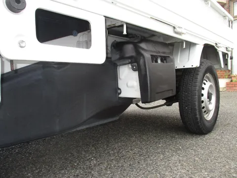 Nissan Clipper Truck