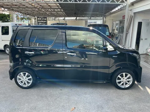 Suzuki Wagon R Stingray