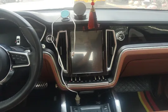 Zotye T700