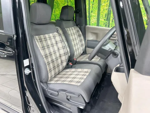 Honda N-BOX Joy