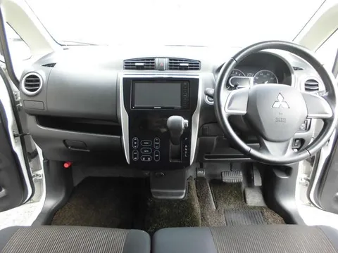 Mitsubishi eK Custom