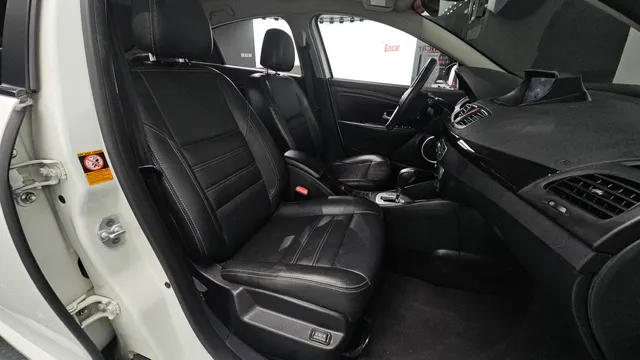Renault SM3