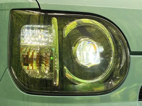 Daihatsu Mira Tocot
