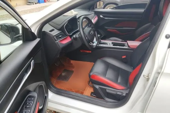 Geely Binray