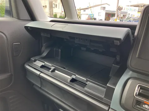 Suzuki Spacia Base