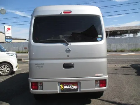 Nissan Clipper