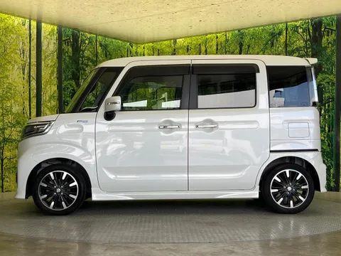 Suzuki Spacia Custom