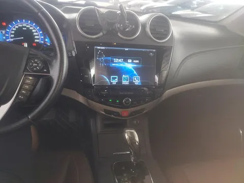 BYD S7