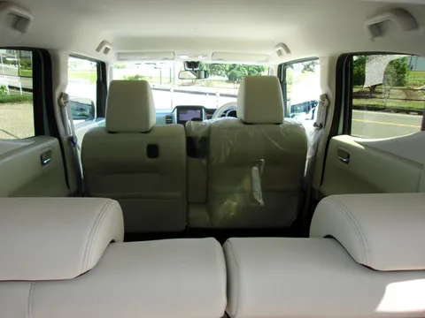 Honda N-BOX Slash