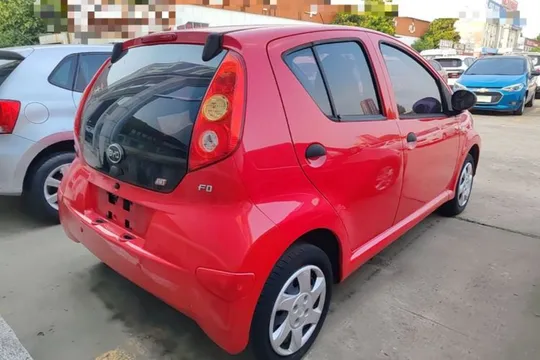 BYD F0
