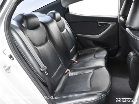 Hyundai Elantra (Avante)