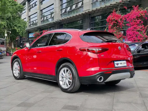 Alfa Romeo Stelvio
