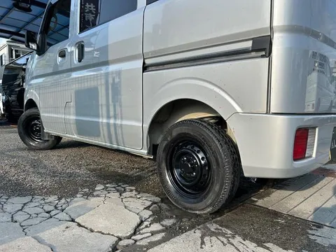 Nissan Clipper
