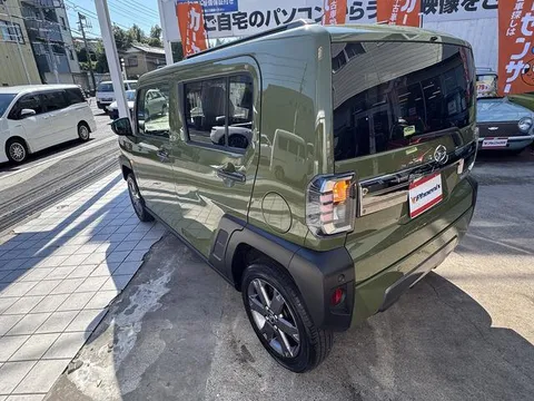 Daihatsu Taft