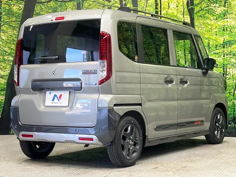 Suzuki Spacia Gear
