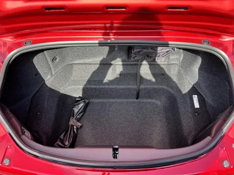 Mazda MX-5 (Roadster)