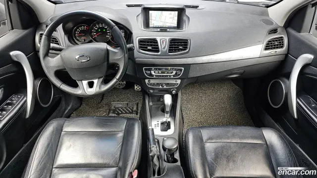 Renault SM3