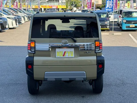 Daihatsu Taft