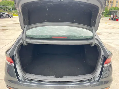 Hyundai Festa