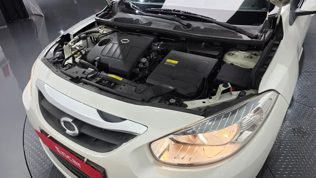 Renault SM3