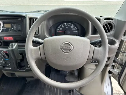 Nissan Clipper