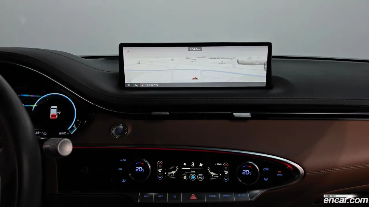 Genesis GV70