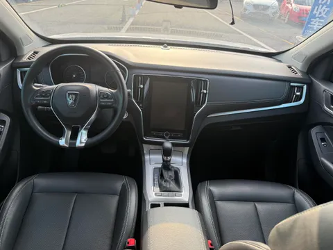 Roewe RX5