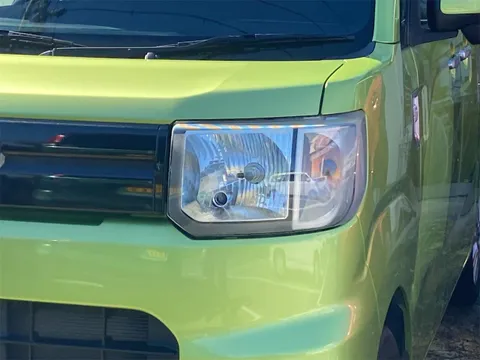 Toyota Pixis Mega