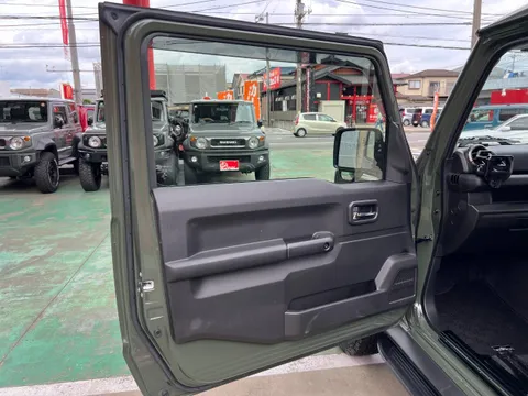 Suzuki Jimny Sierra