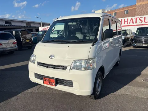Toyota TownAce Van
