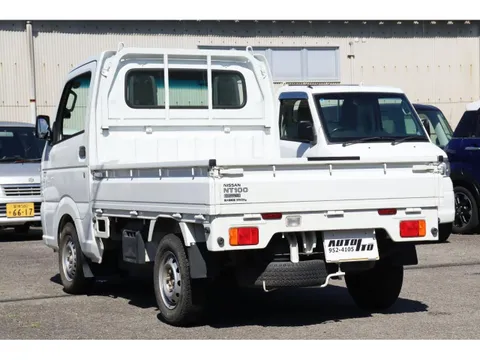 Nissan Clipper Truck