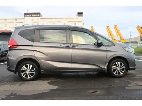 Honda Freed Plus