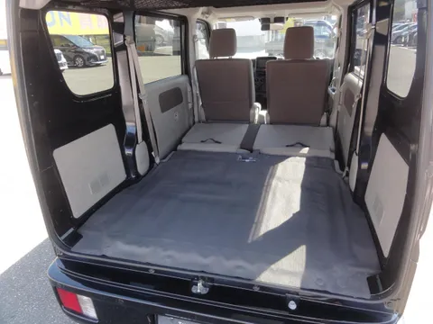 Nissan Clipper