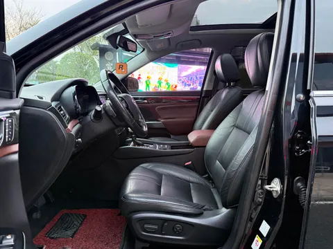 Gac GS8