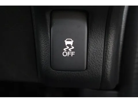 Honda N-BOX Slash