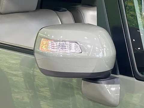 Honda N-BOX Slash