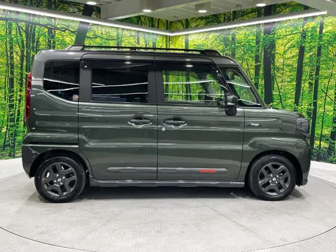 Suzuki Spacia Gear