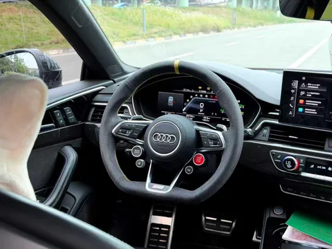 Audi S5