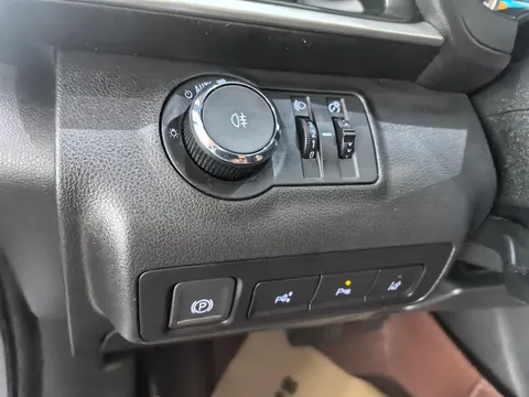 Buick GL6