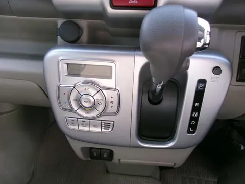 Nissan Clipper Rio