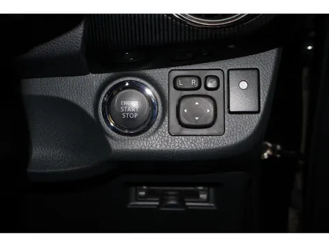 Toyota Yaris (Vitz)