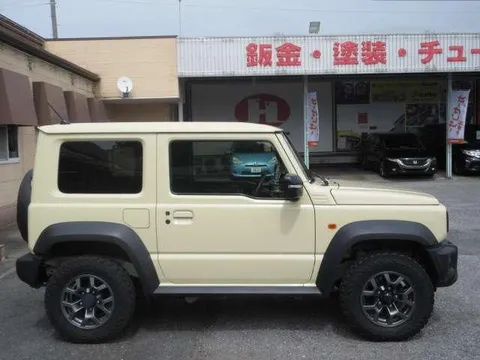 Suzuki Jimny Sierra