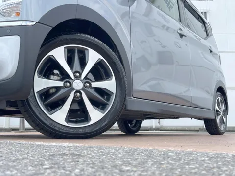 Mitsubishi eK X