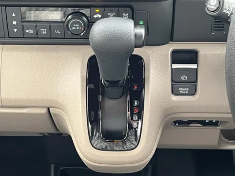 Honda N-BOX Joy