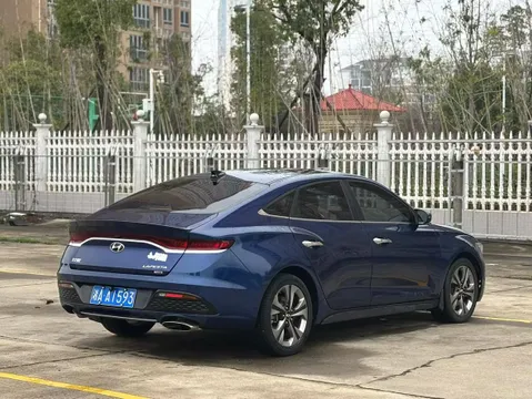 Hyundai Festa