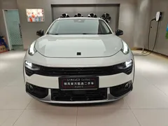 Lynk & Co Lynk & Co 02