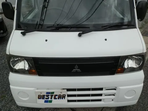 Mitsubishi Minicab Van