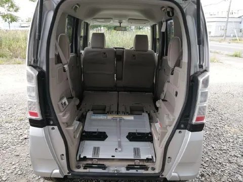 Honda N-BOX Plus